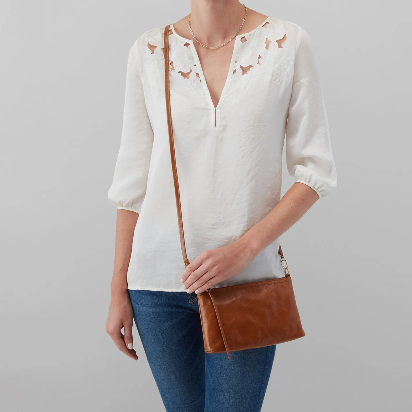 Darcy Crossbody In Polished Leather - Natural