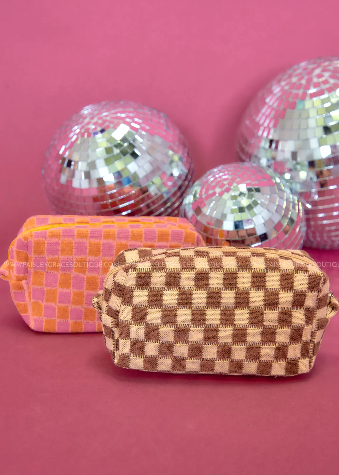 Knit Checkered Makeup Bag - 2 Colors