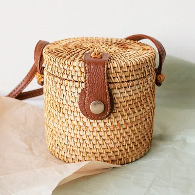 Women Hollow Woven Rattan Round Straw Shoulder Bag